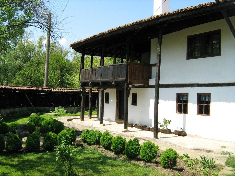 Ecopark Elena Hotel Exterior photo